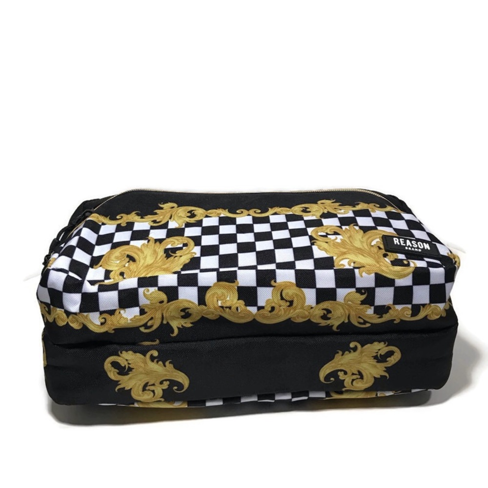 Men’s “Checkered” Cross Body bag. - Picture 3 of 5